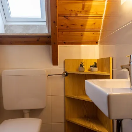 Opi Huck Stroot 19 *